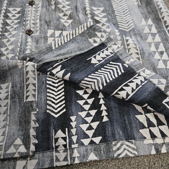 Y Not Hawaii Men's Hawaiian Shirt Size XL Made In  Hawaii Usa‎ 100% Cotton - Picture 4 of 7